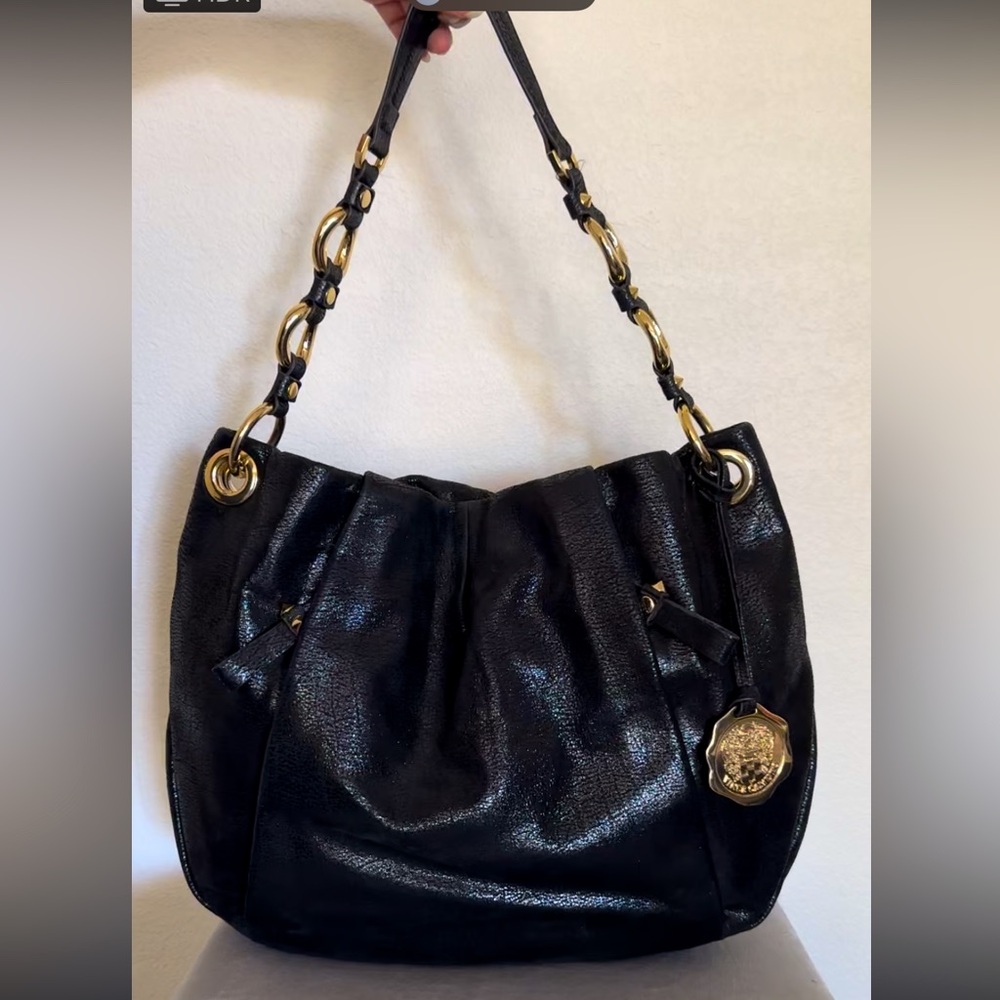 Vince Camuto Black leather purse w/ shoulder strap, brand new condition!